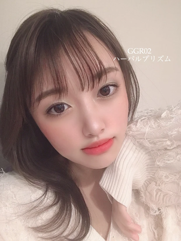 まるで塗る宝石。
秋冬にぴったりの華やかキラキラ最強韓国アイシャドウ。_7