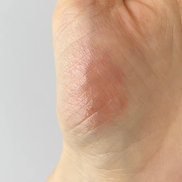 SNIDEL BEAUY リップケアカラー04