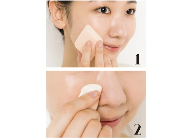 粉はスポンジで