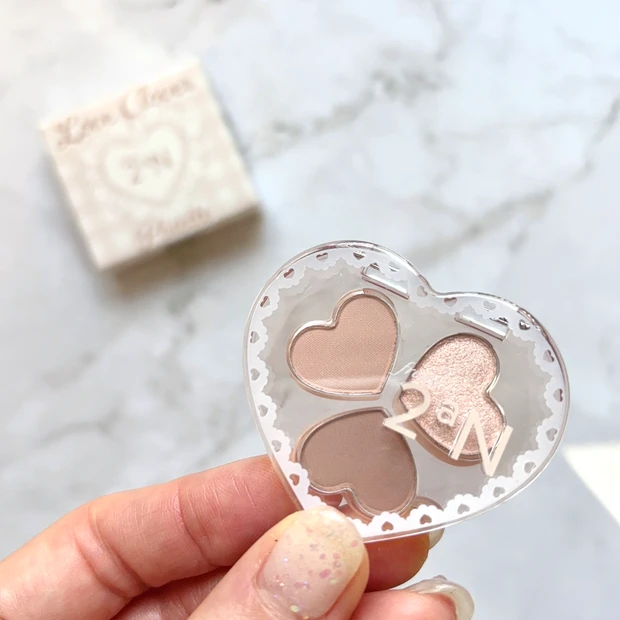 from2aN(フロムトゥーエーエヌ)「ラブクローバーパレット 02 バニラクリーム」の商品画像