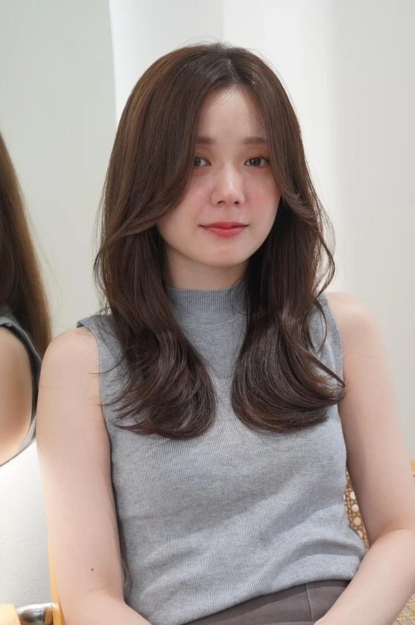 夏におすすめの髪型 トレンドヘアスタイル 韓国風レイヤー ヨシンモリ