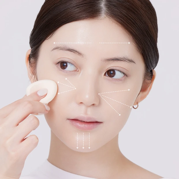 マキア　パウダーファンデーション　塗り方　パフ　2