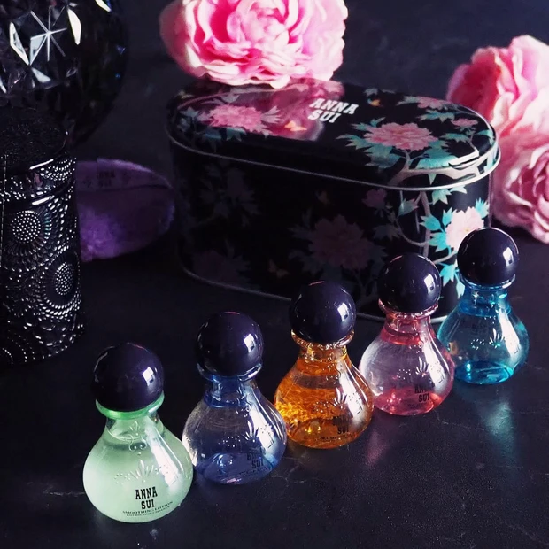 【限定】まだ買える！夏ギフトや旅コスメにもおすすめ「アナスイ ミニ ローション キット」