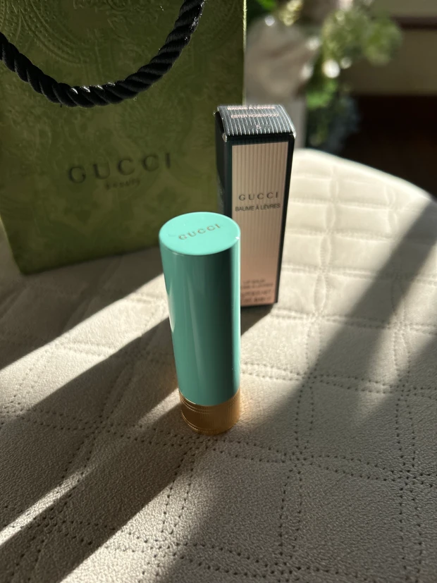 予算1万円 ギフトにおすすめ【GUCCI（グッチ）】『バーム ア レーヴル リップバーム』男女問わず使えるおすすめリップバーム！_3