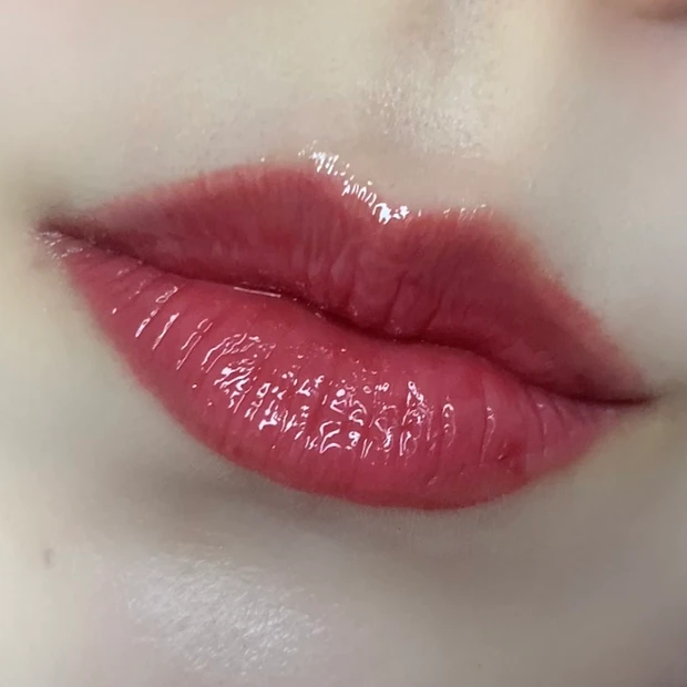 KATE（ケイト）ツヤバース G01 明後日の水たまり 使用イメージ