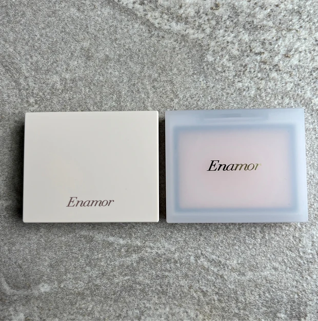 エナモル　アイシャドウ　ニュアンスカラーアイズ　口コミ　イエベ　ブルベ　スウォッチ　ハイライト