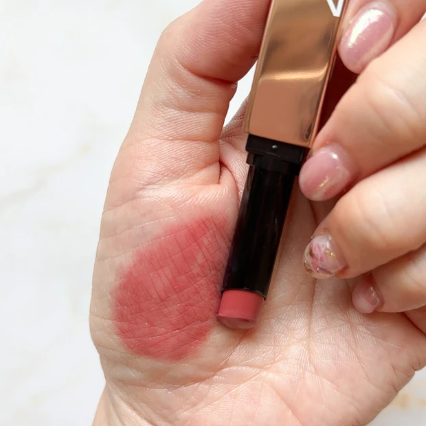 ナーズ　リップ