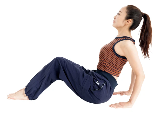 神崎 恵さんの美首&美肩メソッド PhotoGallery_2_3