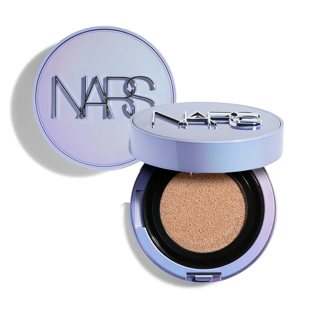 NARS コズミック ライトリフレクティング セラムクッションファンデーション ケース