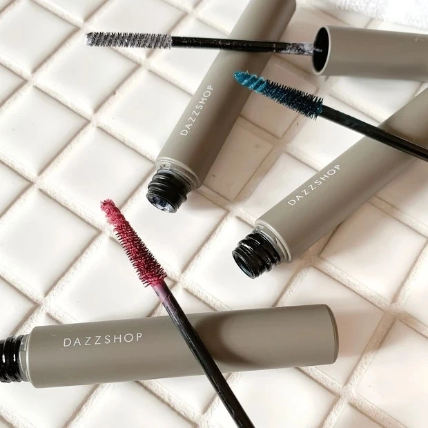 DAZZSHOP マルチプルーフ ラスティングマスカラ