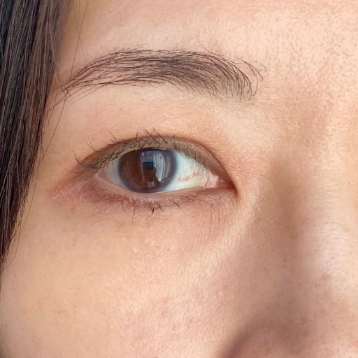 Diorの人気コンシーラーから待望の新色が登場！絶妙な明るさの「00.5N」を徹底レビュー【ディオールスキン フォーエバー スキン コレクト コンシーラー】_3_2