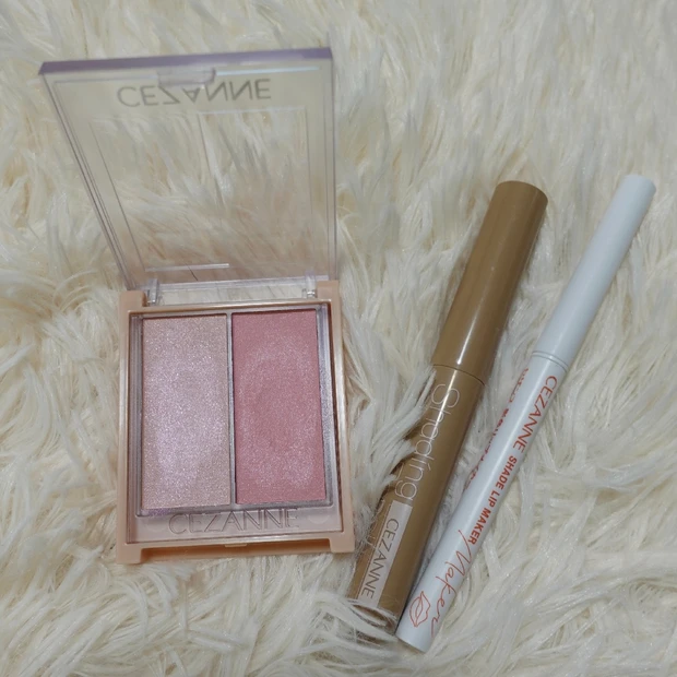 【セザンヌ】20代会社員おすすめのセザンヌコスメ3選！