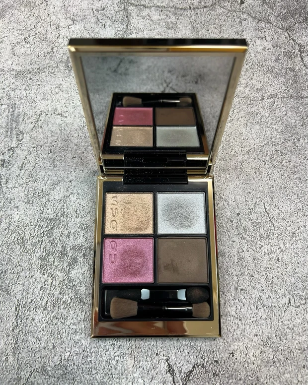 SUQQU シグニチャーカラーアイズ　宵紫