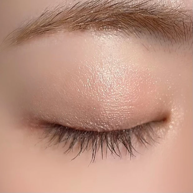 マジョリカマジョルカ(MAJOLICA MAJORCA)シャドーカスタマイズ BE203 綿菓子