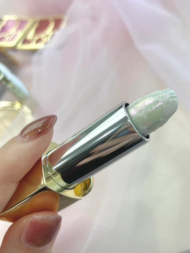 彫刻が可愛すぎる