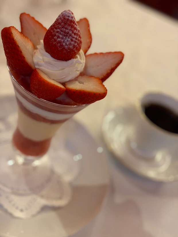 銀座の資生堂パーラーにて