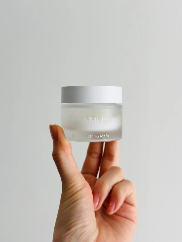 ファミュのデイジーウォータースリーピングマスク