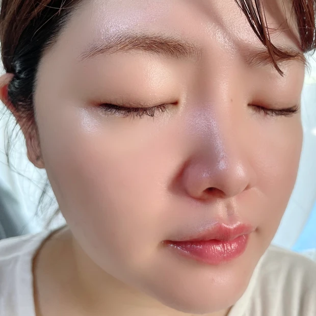 MAQuillAGE(マキアージュ) ドラマティックフォルミンググロウベース 仕上がり グリシルグリシン