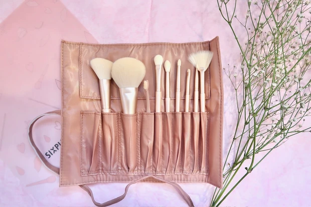 【美容家のマミ様ブラシ】【低価格で高クオリティのメイクブラシ9本セットは買い!】SIXPLUS×MAMISETO 9本メイクアップブラシセット_16_1