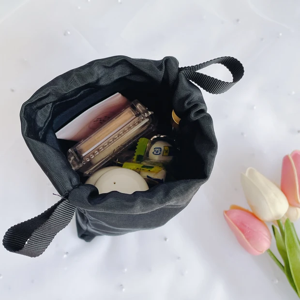 ポーチの中身紹介