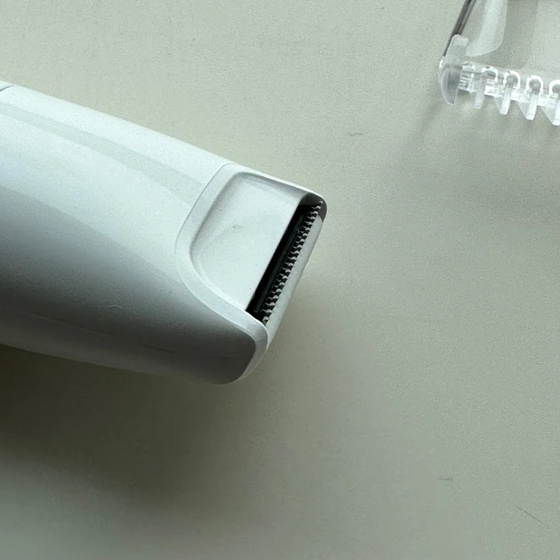 VIOケアどうしてる？電動で自然な長さに仕上げられるのはすごい！「ジレット ヴィーナスVIOヘア＆スキン」_3_1