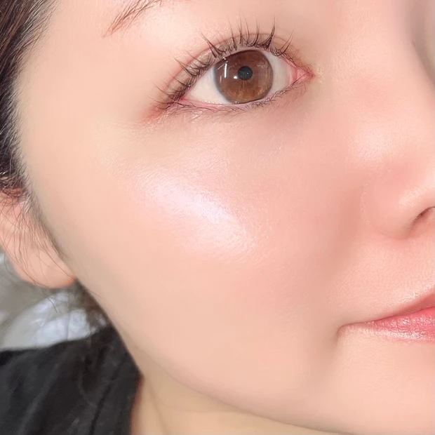 セザンヌ パールグロウハイライト 新作 限定色 ロマンスブルーム