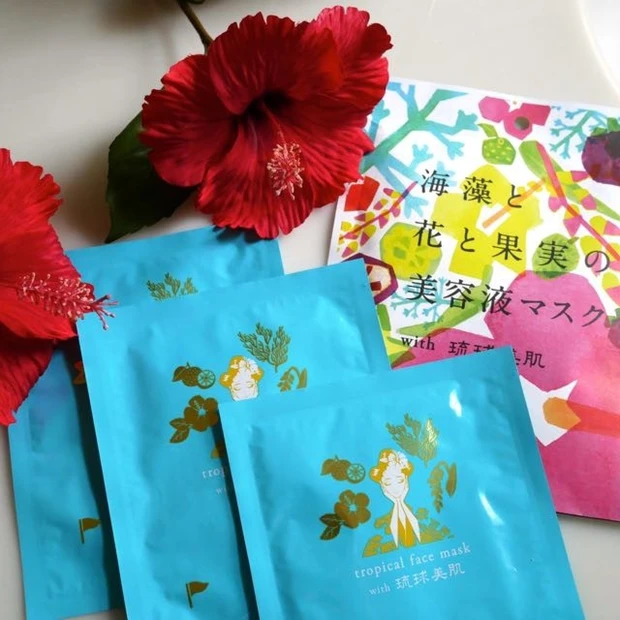 沖縄の海で生まれた海草から注目成分「オキナワモズクエキス」海草パワーで肌を修復。