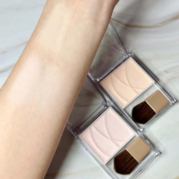 セザンヌ「トーンフィルターハイライト」の人気の理由 新色