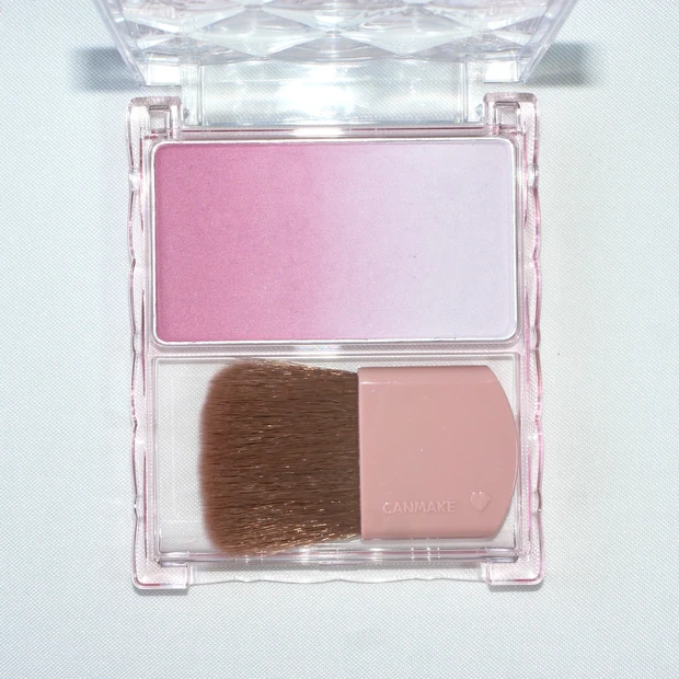 キャンメイク グラデーションチークス 01 ベリーヨーグルト ブルベ