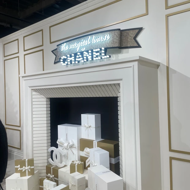 シャネル　ホリデー