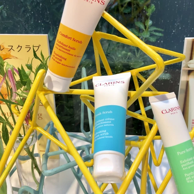 大人が飛びつくに違いない 一回で効果を感じたクラランスの新製品