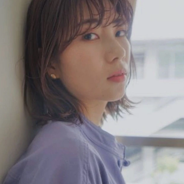 30代 ラフパーマの小顔ボブ