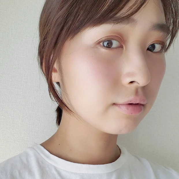 【イプサ×ビューティフルピープル】自分色に変わるブラックでメイクしてみた_5