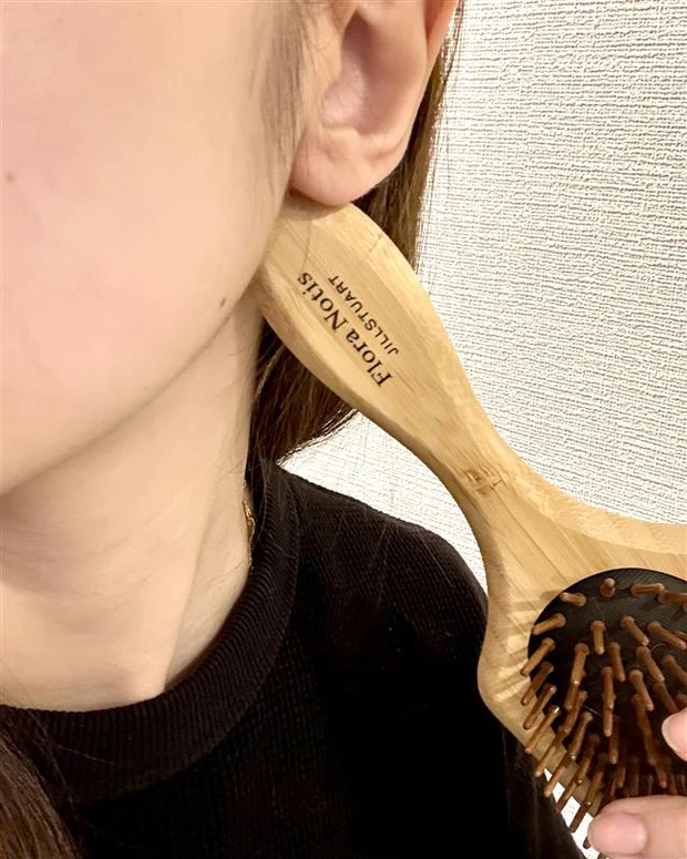 フローラノーティス ジルスチュアート リラクシングパドルブラシ 