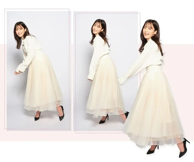 【ALL私物＆セルフメイク】あざとかわいいアイテム満載！ 休井美郷さんのメイクポーチの中身を拝見