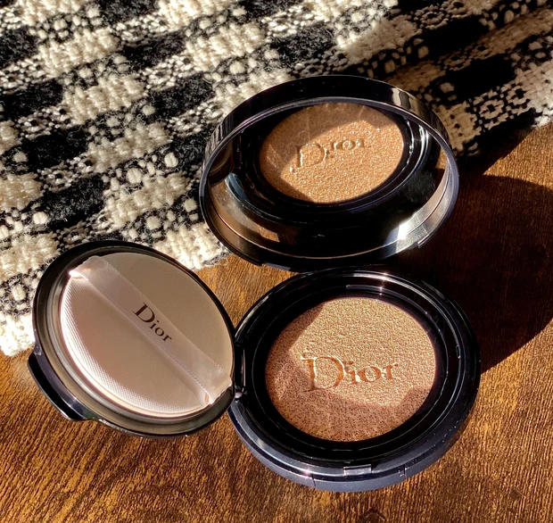 大本命!2022年初のバズリコスメはコレ!Dior(ディオール)~ニュールック エディション~千鳥柄だよ。
_3_2