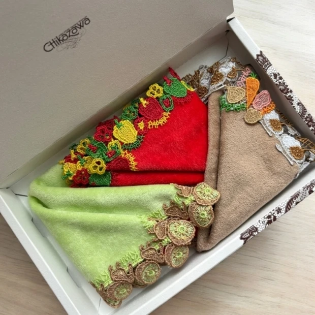 美容好きがハマる！近沢レースのタオルハンカチ【オッス！推しコス】