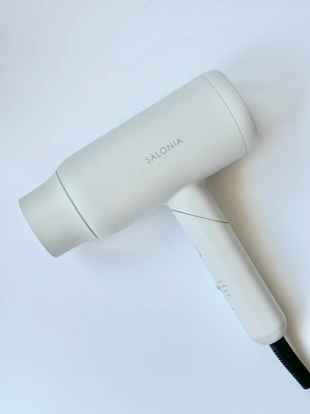 サロニア　ヘアドライヤー　ヘアケア