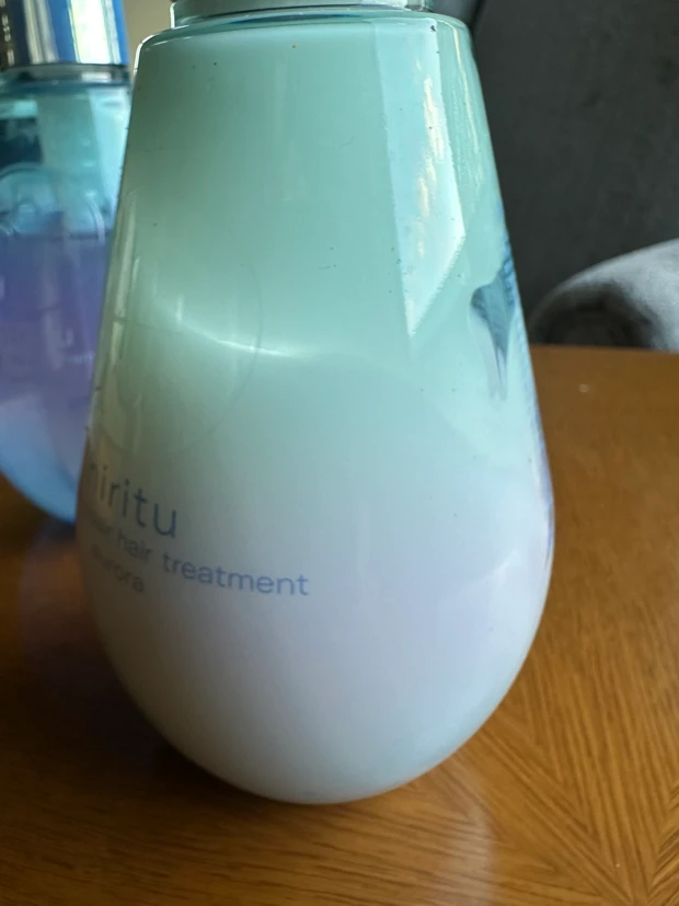 美しい髪の黄金比率とは？！hiritu AURORA SERIES シャンプー＆トリートメント_3_2