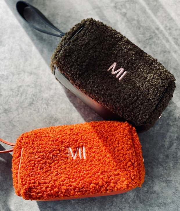 上/グリーン 下/コッパー