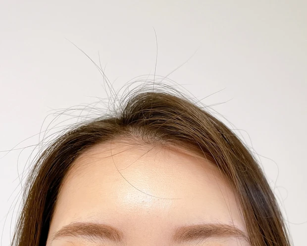 【もうアホ毛に悩まない!!】セザンヌの「ヘアケアマスカラ」が超便利✨_2
