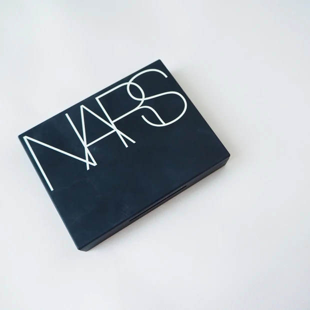NARS ライトリフレクティングセッティングパウダーN