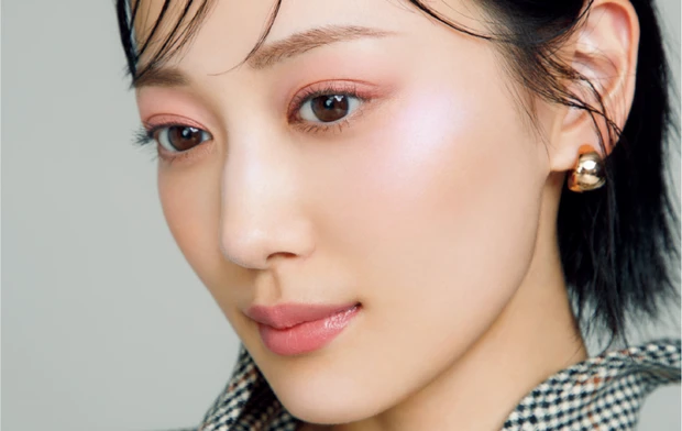 レ キャトル オンブル ブトンを使ったおすすめメイク　209 ブトン マドモアゼル　使い方