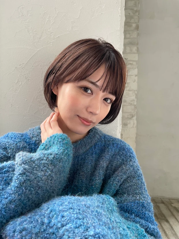 ヘアカタログ　ショート　ショートヘア　前髪あり　スタイリング