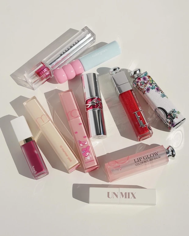 ブルベ夏・ブライトサマーの私が選ぶ【殿堂入りリップ10選】を大公開。デパコスと韓国コスメから青みカラーのピンクリップを厳選しました。_1_1