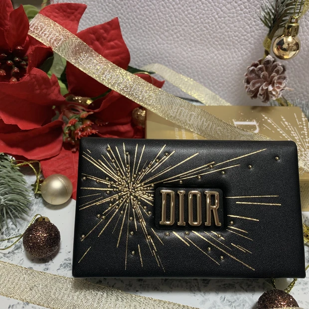 ２年目突入に感謝♥さくらの自己紹介＆お気に入りコスメたち_3_2