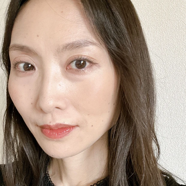 「RMK ピュア コンプレクション ブラッシュ 07 フローティング ペタルズ」スウォッチ