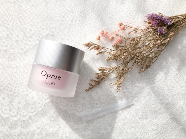 【⠀写真フィルムの主原料はコラーゲン 】富士フイルムだからこそ実現出来たコラーゲンで潤うお肌へ。アスタリフト オプミー_2