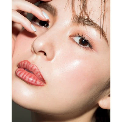 M・A・C リップ ペンシルを使ったメイク