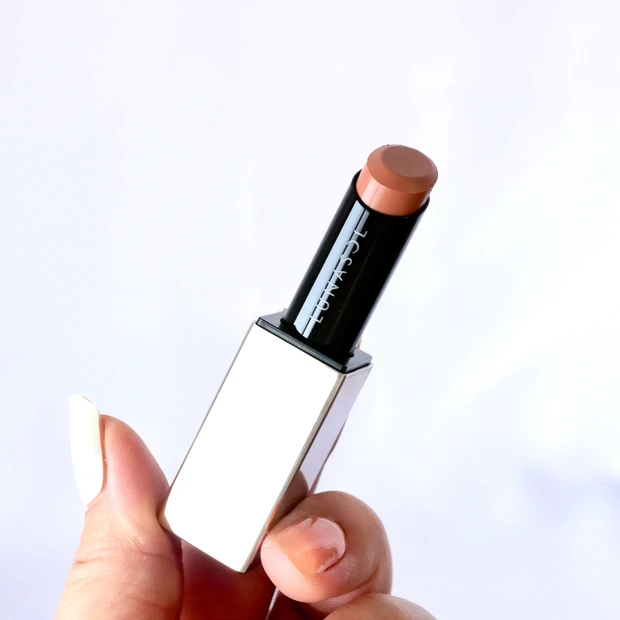 ルナソル(LUNASOL)プランプメロウリップス 11 エクリュ(Ecru)